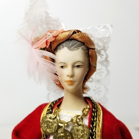 Corfu Greek Vintage Evelt Themis Female Porcelain Doll on Traditional Costume - Picture 7 of 10